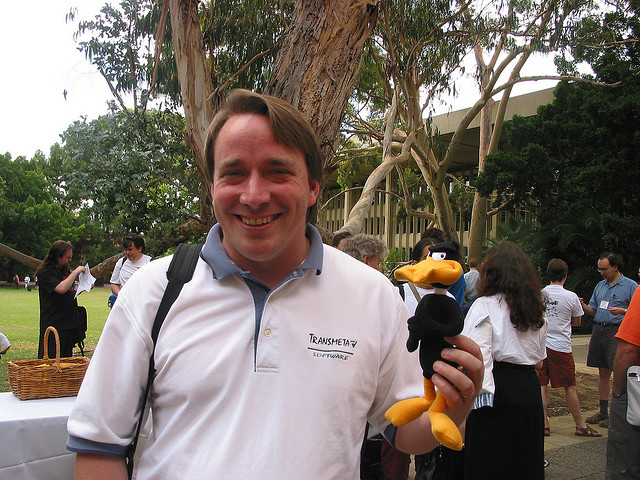 Auf dem Bild ist Linus Torvalds zu sehen