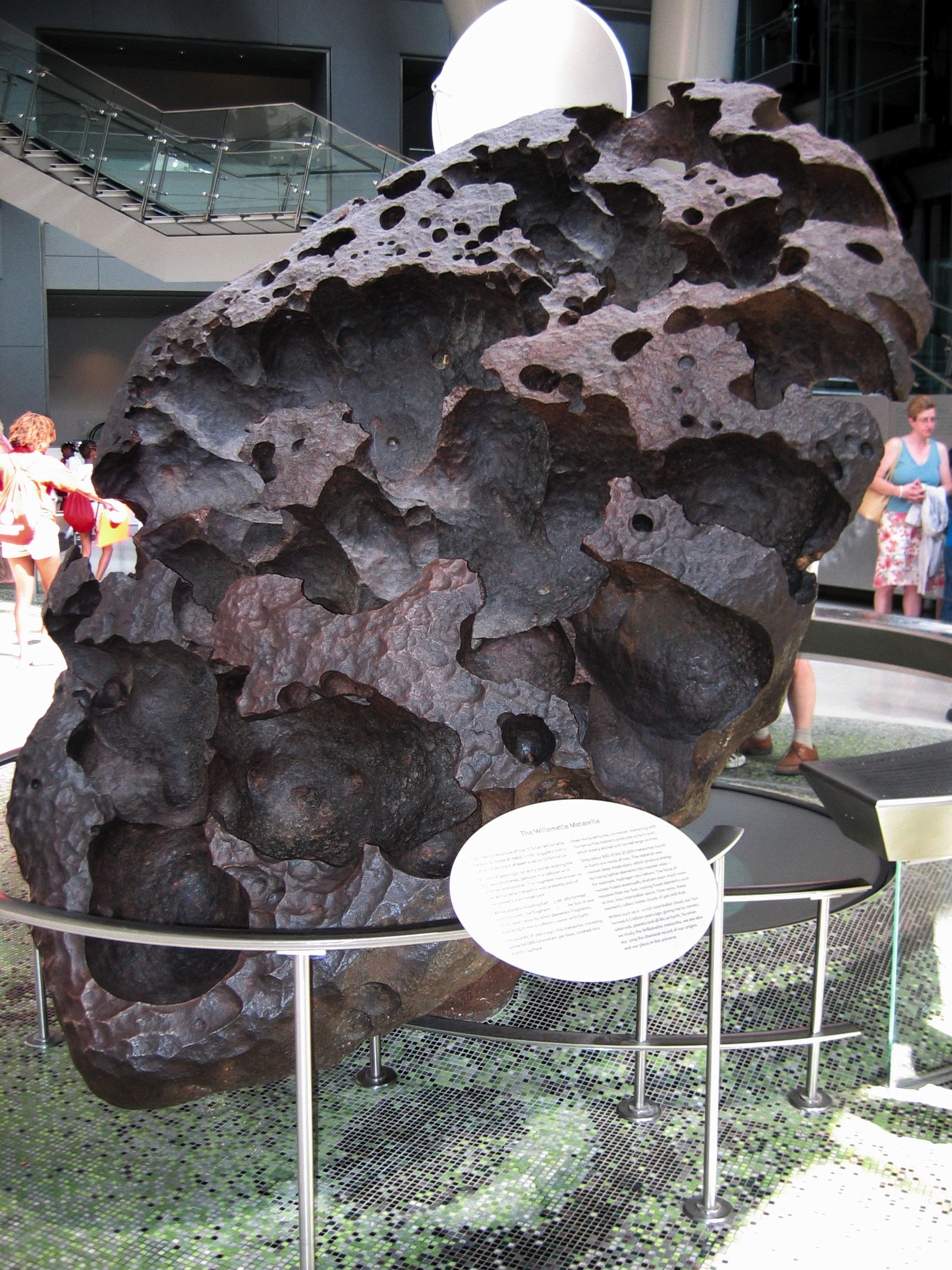 Datei:Meteorit.jpg
