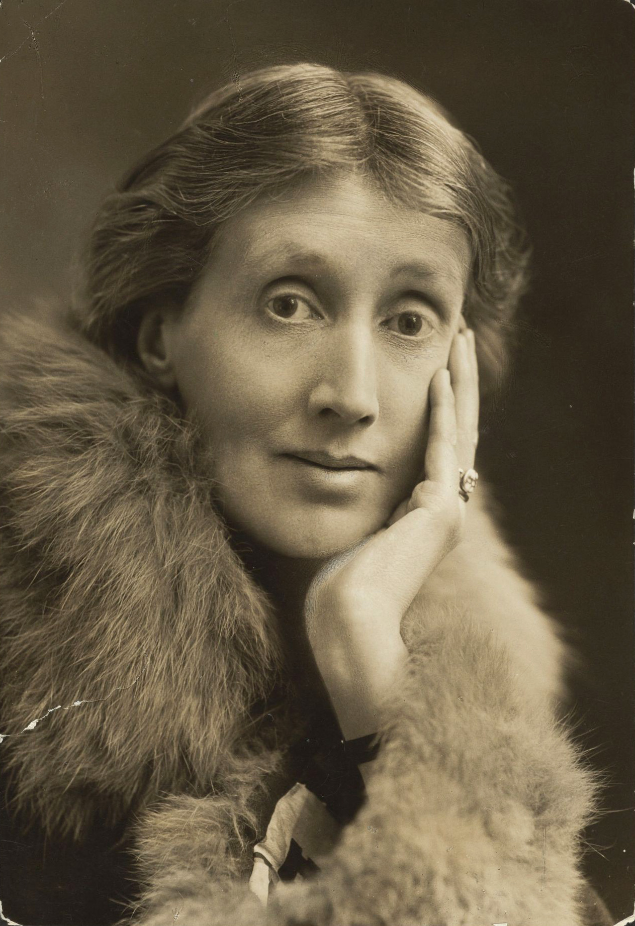 Auf dem Bild ist Virginia Woolf zu sehen
